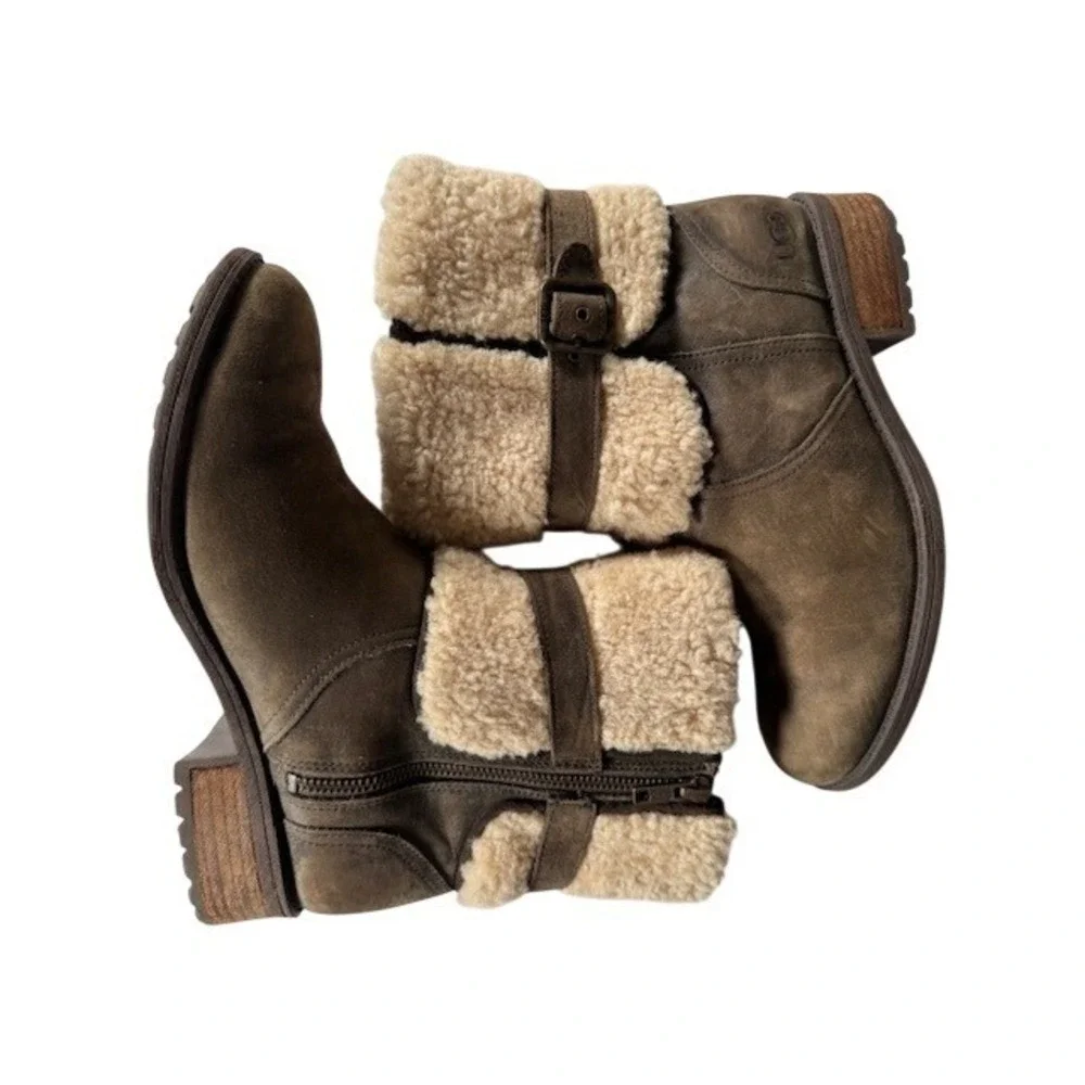 Ugg BLAYRE II Leather Suede Winter Boots Size 8